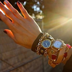 La Met Collections Wrap Watch
